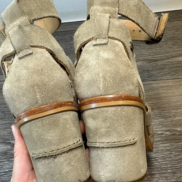 UGG Stylish green/Tan suede/leather Sandals size 7.5 (j151) - Picture 8 of 14